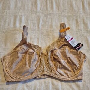 Playtex women's size 40DD Taupe underwire bra style 4422, NWT